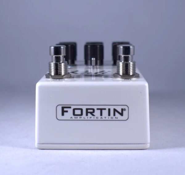 04 Fortin KALI® Pre-Amp Distortion 破音效果器