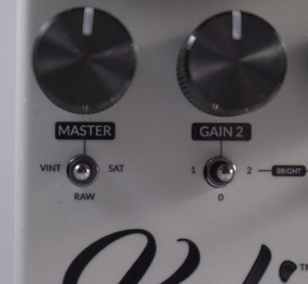 05 Fortin KALI® Pre-Amp Distortion 破音效果器