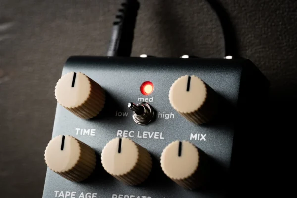 Strymon | EC-1 | 單磁帶回聲延遲