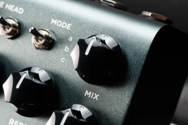 Strymon | El Capistan V2 dTape Echo | 磁帶延遲 × 經典重現
