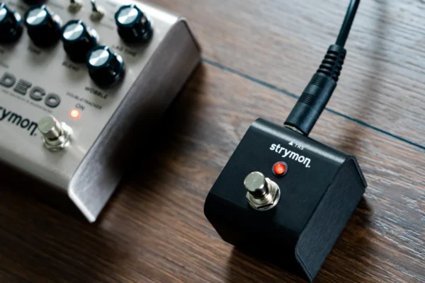 mini-switch-deco Strymon | MiniSwitch | 外接控制 × 預設切換 × Tap 節奏踏板