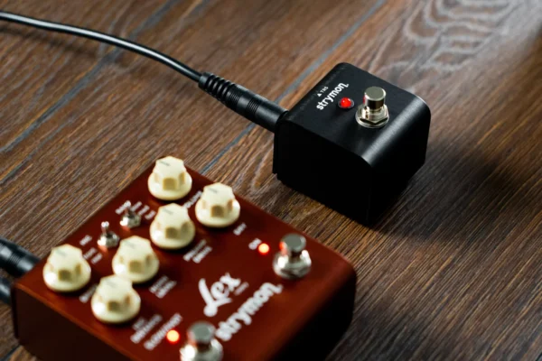 mini-switch-lex Strymon | MiniSwitch | 外接控制 × 預設切換 × Tap 節奏踏板
