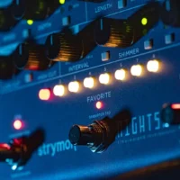 Strymon | NightSky Time-Warped Reverberator | 合成殘響 × 時域變速器