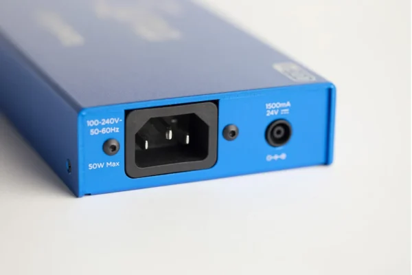 r300-worldwide Strymon | Zuma R300 High Current Power Supply | 交換式 萬用電壓 電供