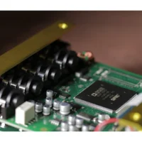 Strymon | Riverside | 多級驅動架構 × 管味動態 × MIDI 擴充