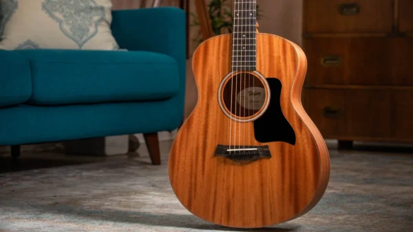 Taylor GS Mini-e Mahogany 電木吉他