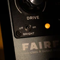 fairfax-bright Strymon | FAIRFAX 全類比 Drive 效果器 | 類真空管音箱電路與可變 Sag 控制